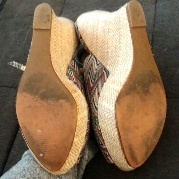 Wedges - Picture 4 of 4
